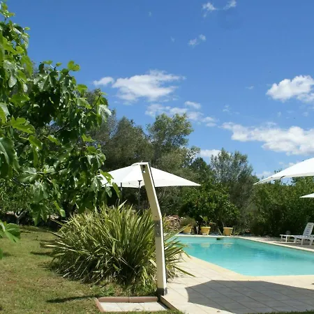 Modern In Porto-vecchio With Pool Сasa de vacaciones *